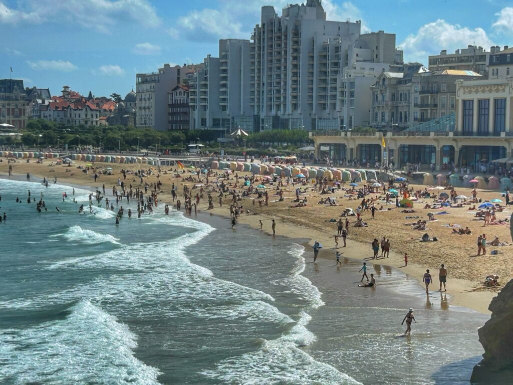 ביאריץ חוף ציורי על גבול צרפת ספרד